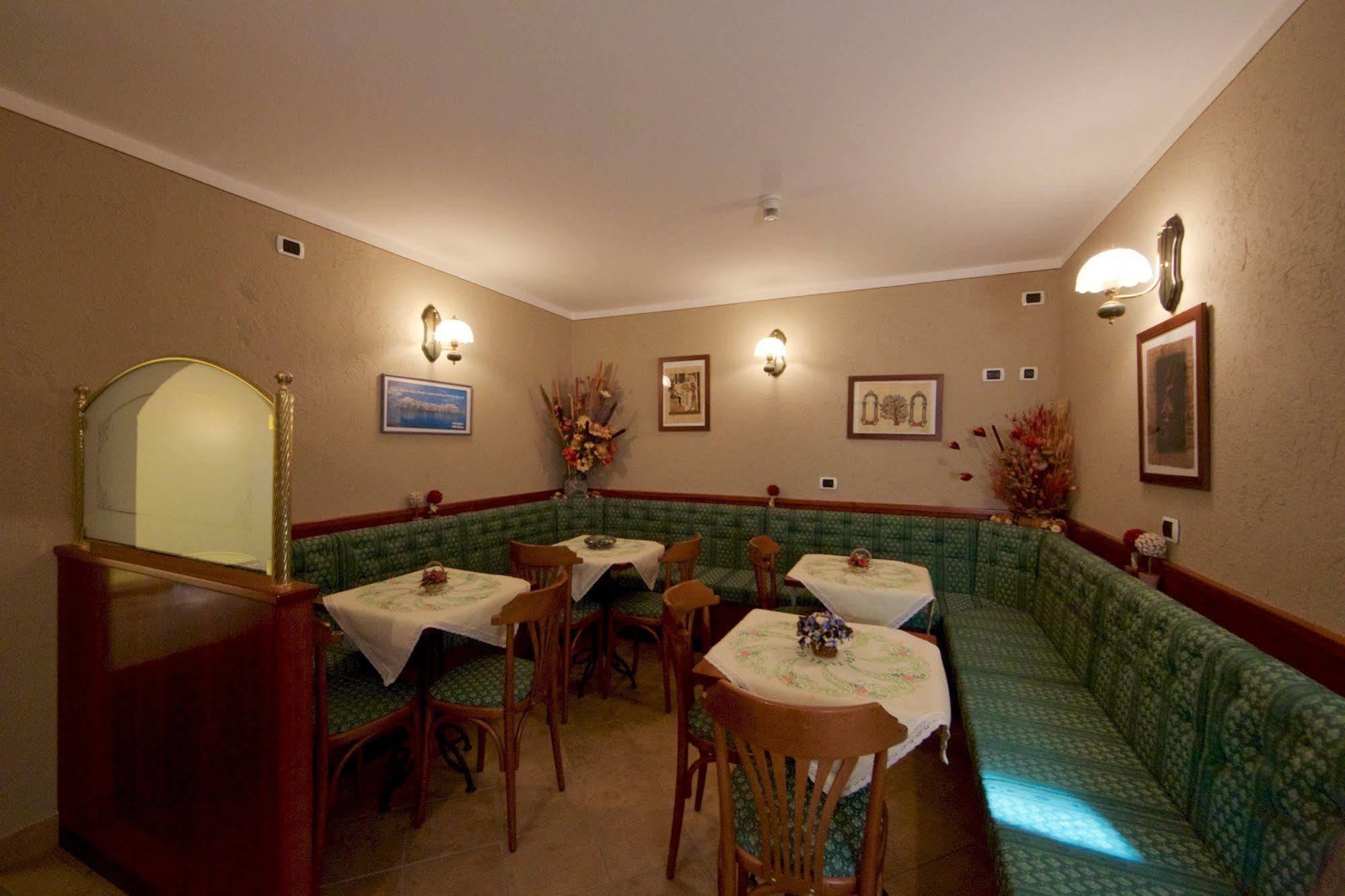 לה טוויל Hotel Du Glacier מראה חיצוני תמונה